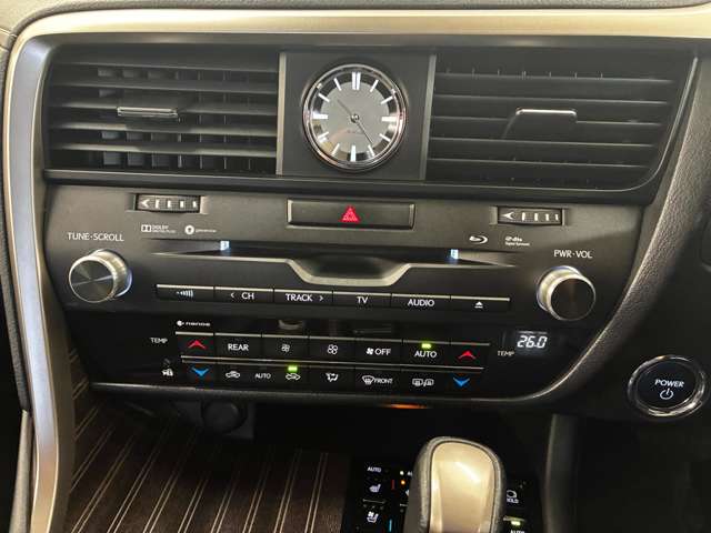 Lexus RX 12