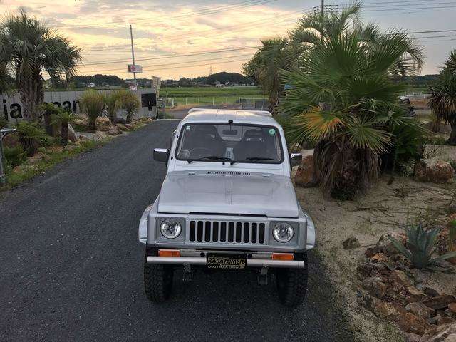 Suzuki Jimny1000 4