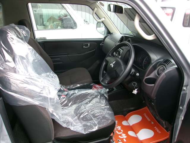 Mitsubishi Pajero Mini 5