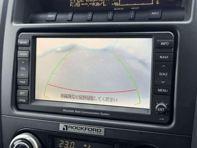 Mitsubishi Pajero 9