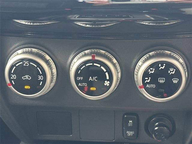 Mitsubishi RVR 11