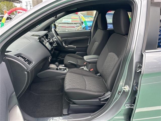 Mitsubishi RVR 5