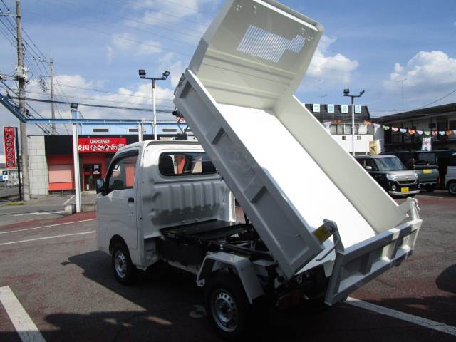 Daihatsu Hijet Truck 3