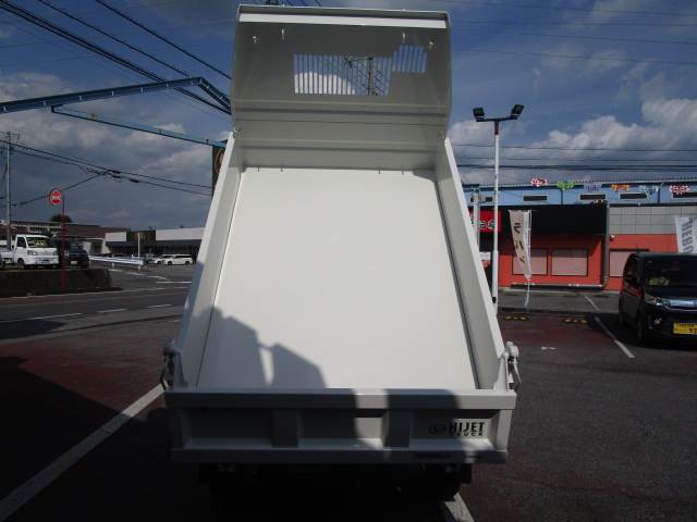 Daihatsu Hijet Truck 5