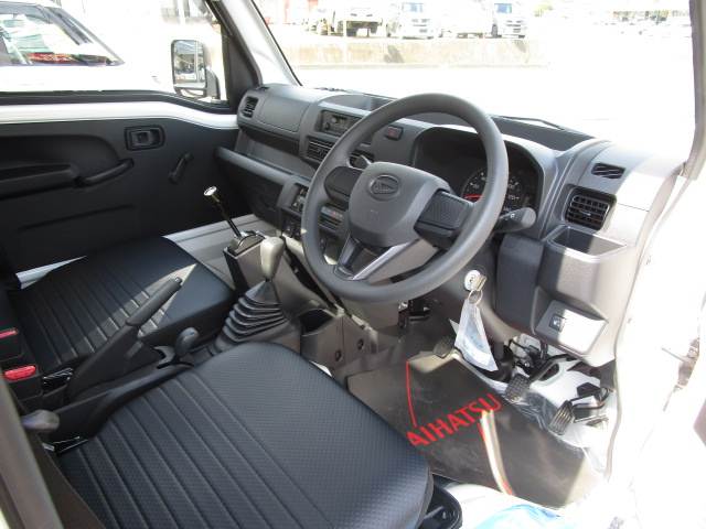 Daihatsu Hijet Truck 9