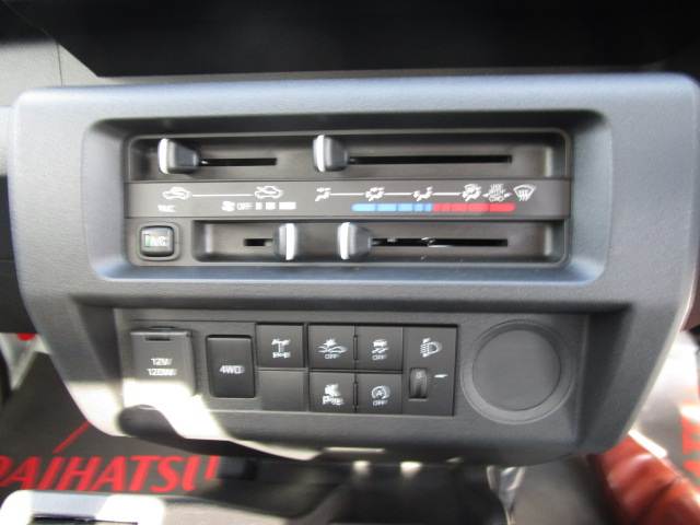 Daihatsu Hijet Truck 12