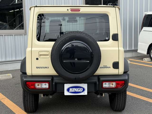 Suzuki Jimny Sierra 4