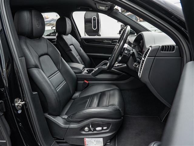 Porsche Cayenne 11