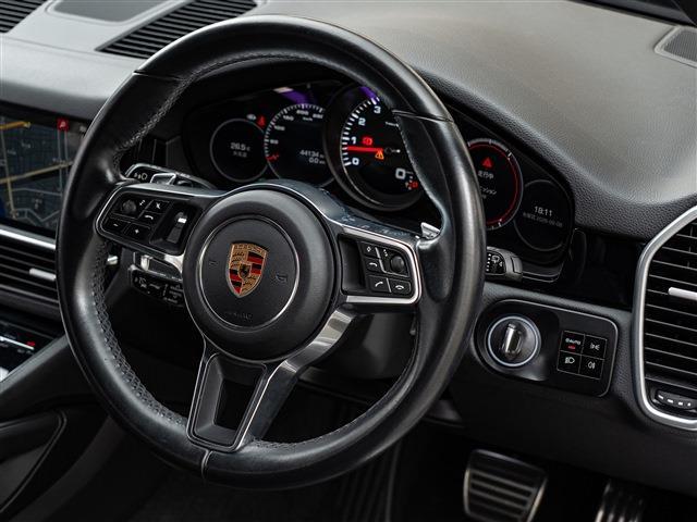 Porsche Cayenne 12