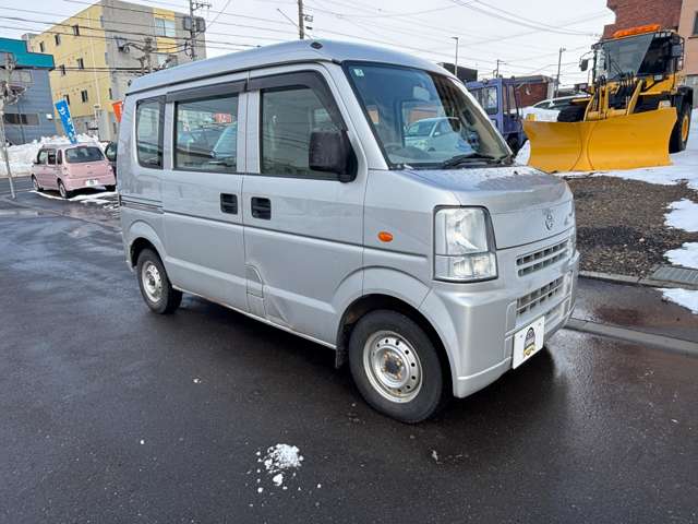 Nissan NV100 Clipper 3
