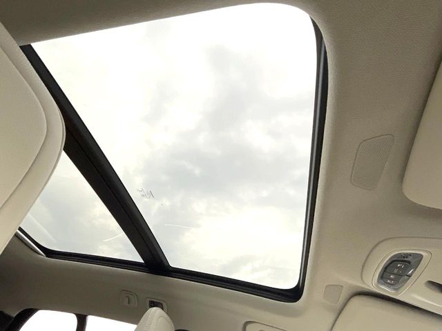 Volvo XC40 5