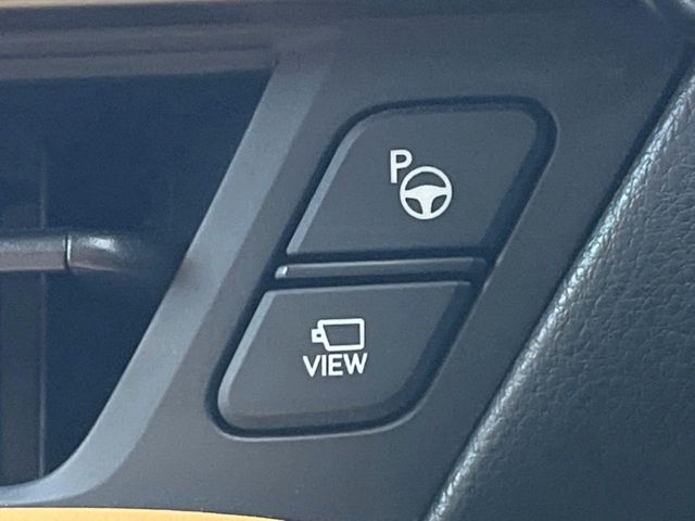 Lexus NX 7