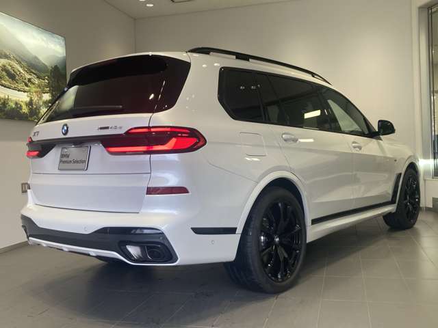 BMW X7 8