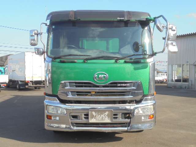 UD Trucks Quon 11