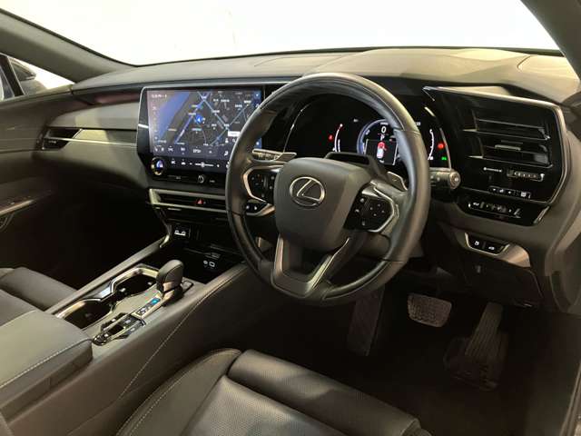 Lexus RX 5