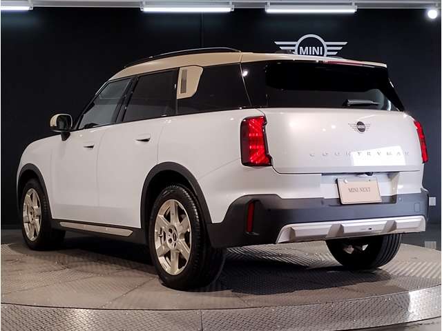 MINI Countryman 10