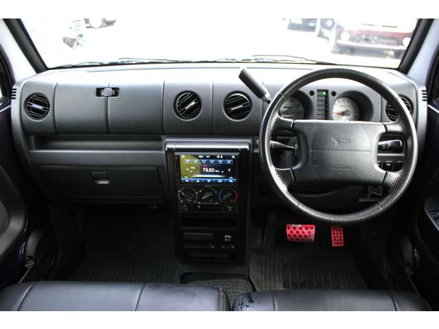 Daihatsu ネイキッド 5