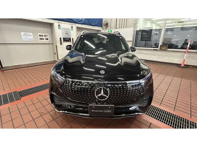 Mercedes-Benz EQB 3
