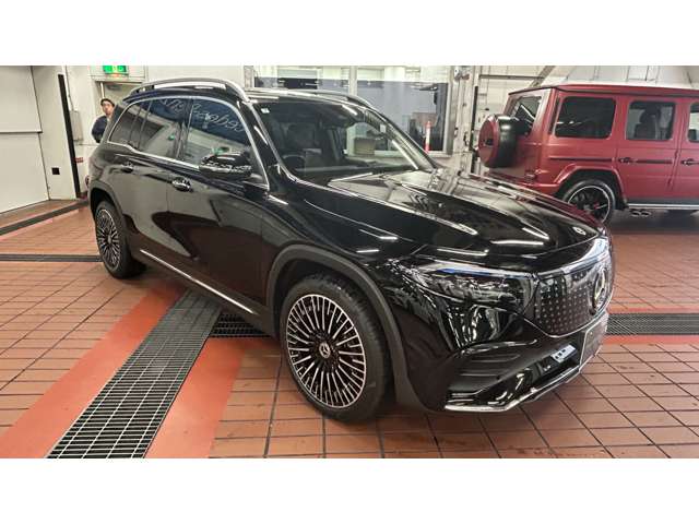 Mercedes-Benz EQB 4