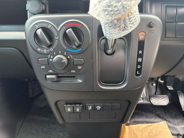 Suzuki Every 11