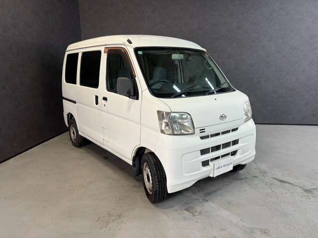 Daihatsu Hijet Cargo 7