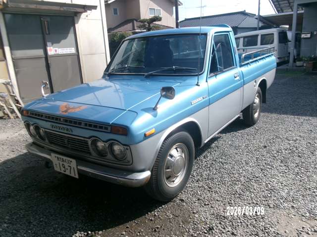 Toyota Hilux 3