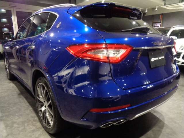 Maserati Levante 4
