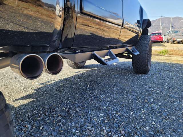 Chevrolet Silverado 9
