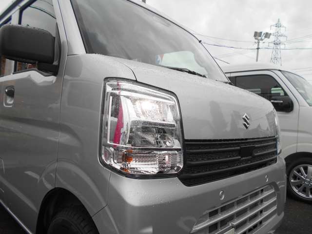 Suzuki Every 11