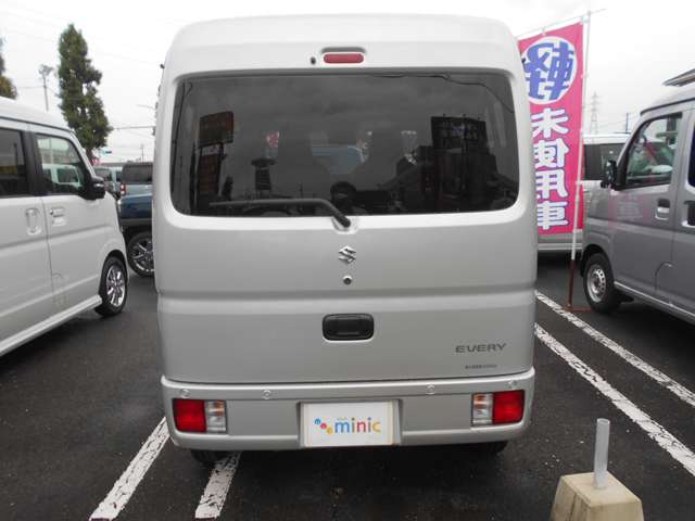 Suzuki Every 7