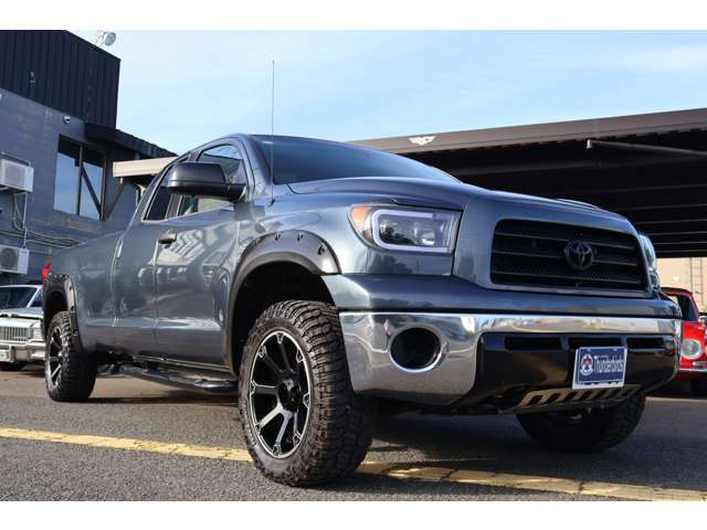 Toyota Tundra 12