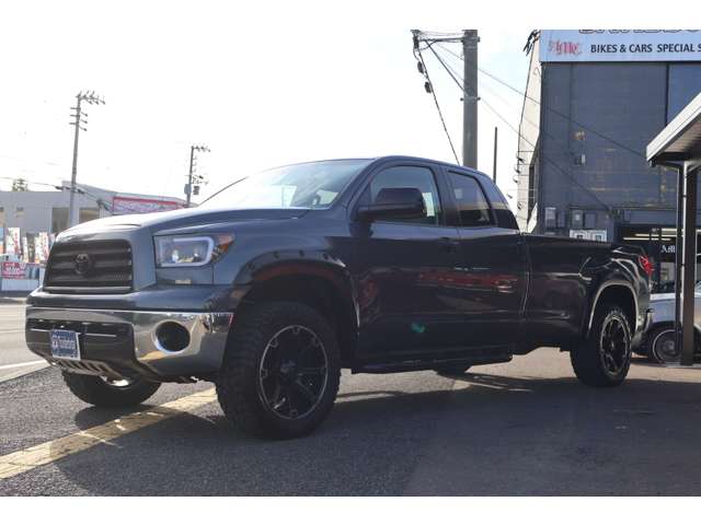 Toyota Tundra 3