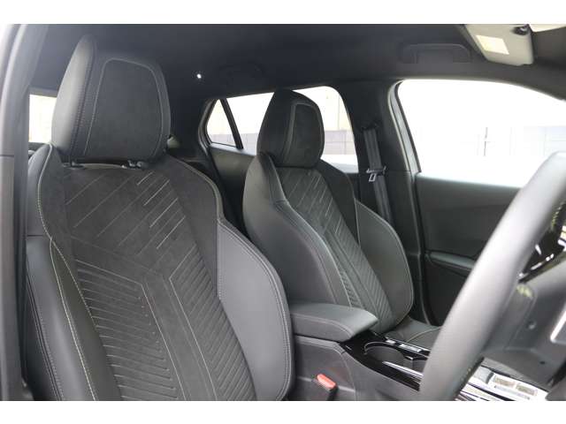 Peugeot SUV 2008 8