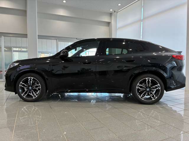 BMW X2 4