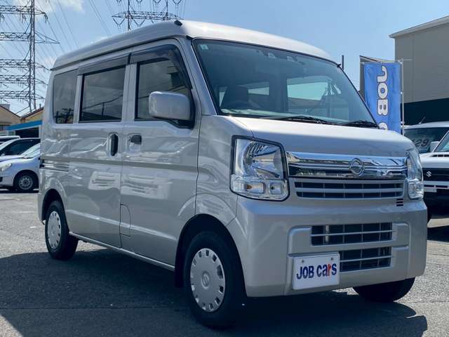 Nissan NV100 Clipper 2