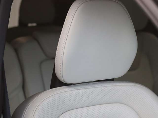 Volvo XC90 8