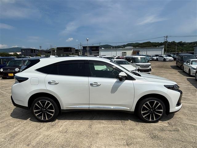 Toyota Harrier 6
