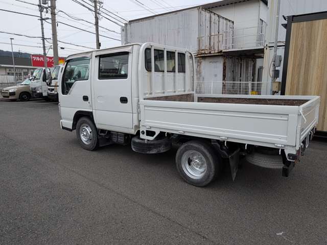 Isuzu Elf 11