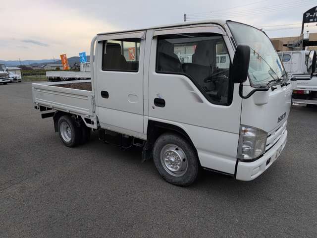 Isuzu Elf 8