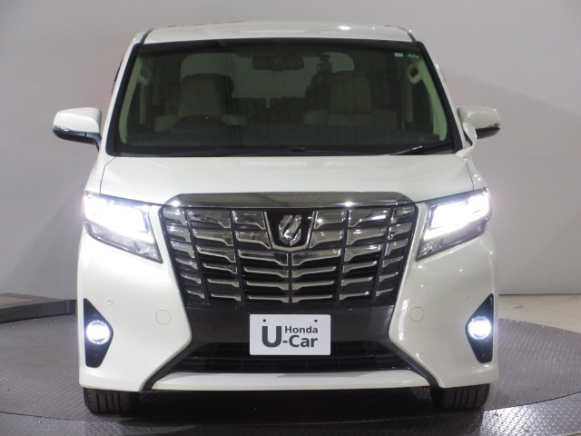 Toyota Alphard 11