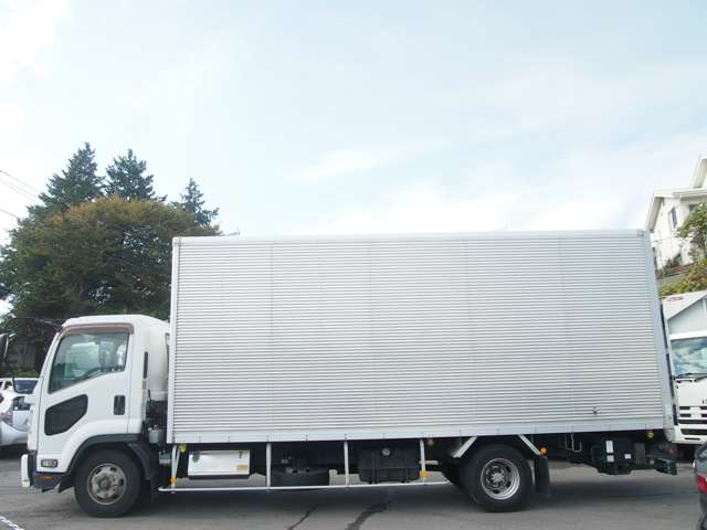 Isuzu Forward 7