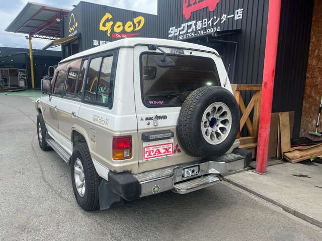 Mitsubishi Pajero 6
