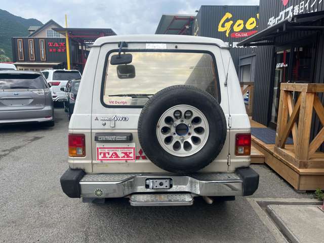 Mitsubishi Pajero 7