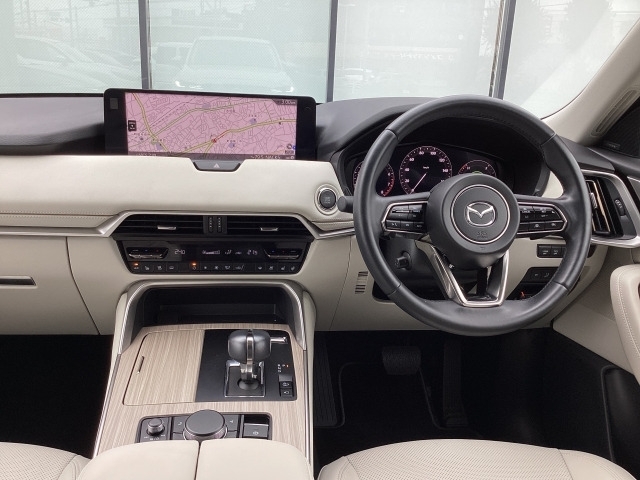 Mazda CX-60 3