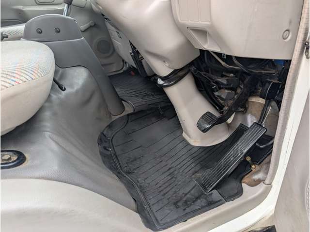 Toyota Toyoace 8