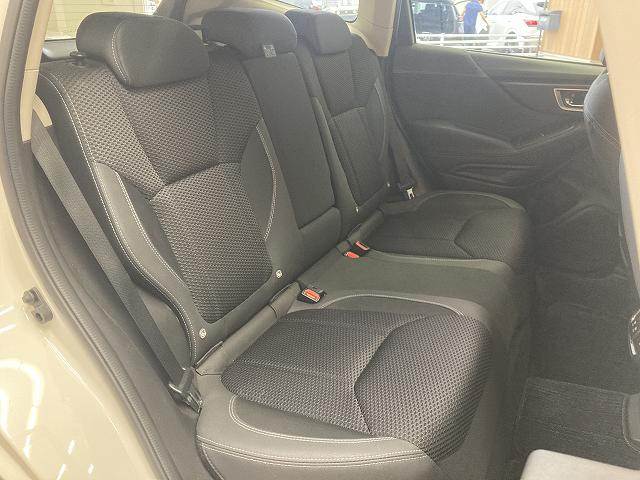 Subaru Forester 12