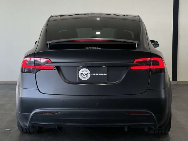 Tesla モデルX 11