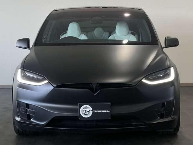 Tesla モデルX 9