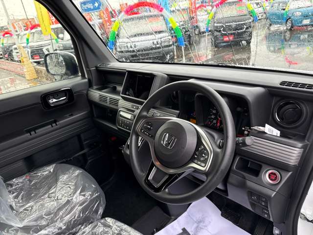 Honda N-VAN 12