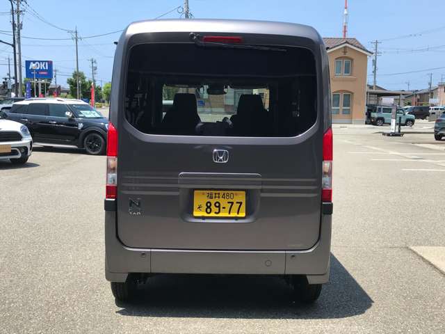 Honda N-VAN 11